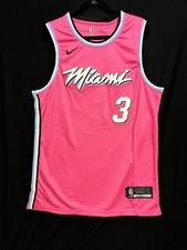 Size Extra Large - Dwayne Wade