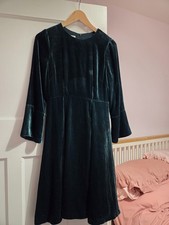 HOBBS Zinnia emerald green