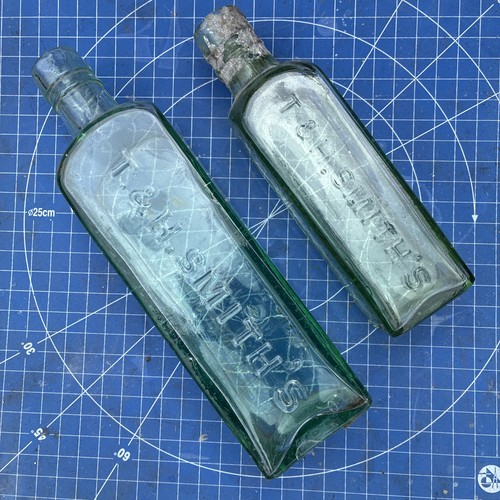 Smith vintage bottles - &h,