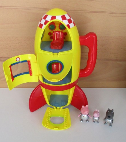 Peppa pig spaceship - spaceship, figures.