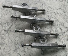 70’s re issue  ACS 651 copy  silver roller boots/skateboard hangers