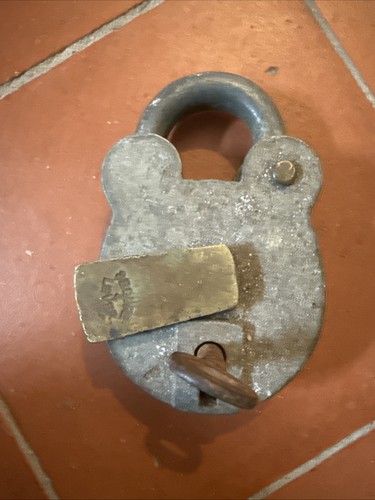 Lever padlock - 4,