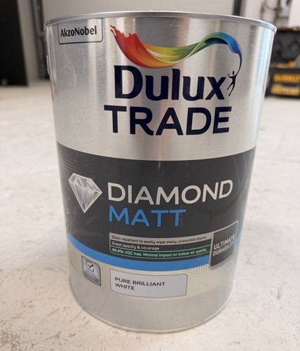 Dulux trade diamond matt - dulux,