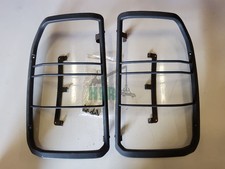 Land Rover Discovery 3 Rear Light Guards Pair Genuine VUB501380