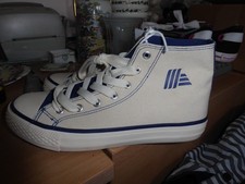 Brand New Aldi mania canvas trainers size 6 Limited edition