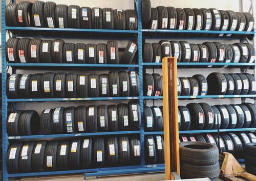 Set medium duty tyre - a7,