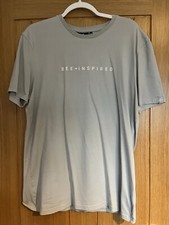 Men’s Bee Inspired Grey T-Shirt Extra Large