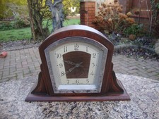 Mantle clock by enfield