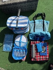 DELUXE PICNIC BAG FOR 4 People