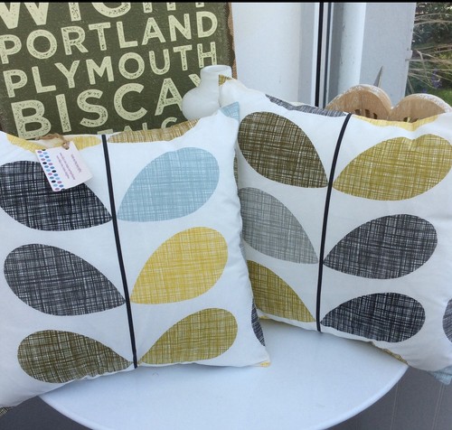 Cushion cover usin - orla, kiely
