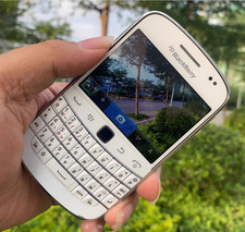 BLACKBERRY 9900 BOLD - 8 GB