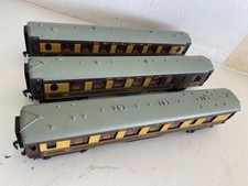 HORNBY DUBLO BOURNEMOUTH BELLE PULLMAN 3 COACH SET ARIES 74 & 79 BRAKE END