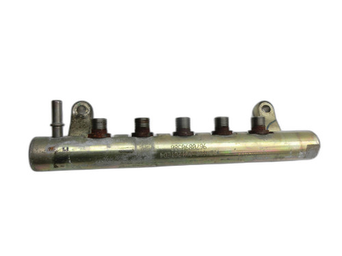 Fuel distributor tube for high - tube,
