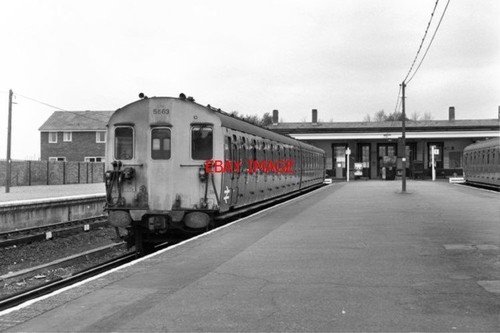 Photo 1979 tattenham corner - photo,