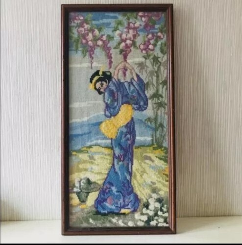 Framed geisha girl needle - geisha,