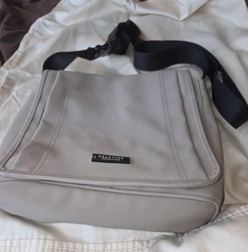 Kenneth cole reaction - reaction, vinyl