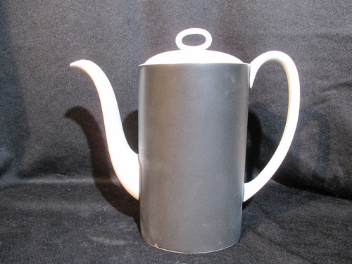Wedgwood contrast coffee pot - coffee,