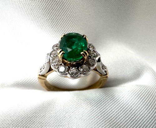 18ct solid gold natural - 18ct,