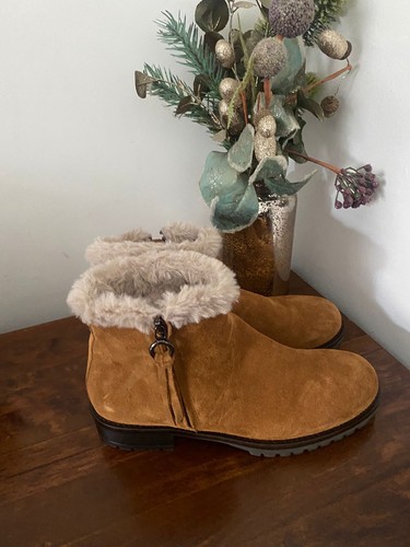 Russell bromley lake - russell,
