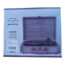 Crosley Cruiser Limited Edition Turntable Bluetooth Urban Outfitters Walnut Wood