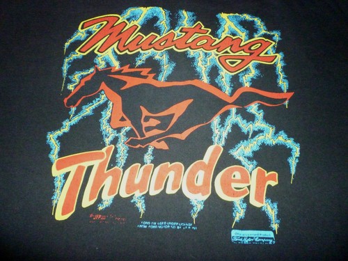 Ford mustang shirt - (, used