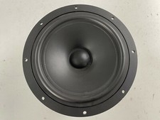 1 x Behringer Reference