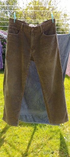 Levi 559 brown corduroy - levi's,