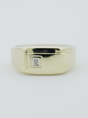 Gold rectangular signet - gold,