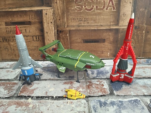 Thunderbirds are - thunderbirds,