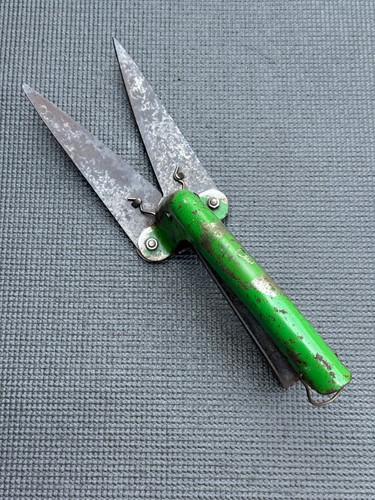 Vintage gardeners shears - gardeners, shears.l
