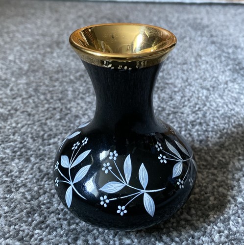 Prinknash pottery vase - vase, black