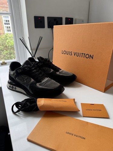 Louis vuitton run away - vuitton,