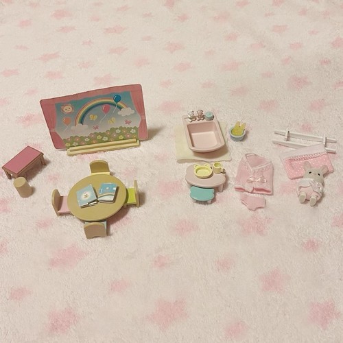 Sylvanian calico critters - sylvanian,