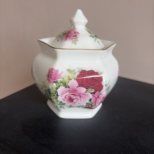 Crown staffordshire bone china - bone,