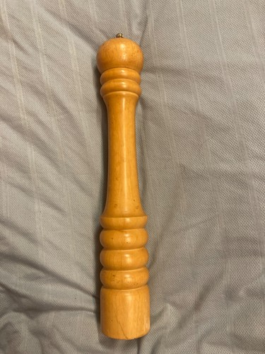 Attractive large wood pepper - attractive,