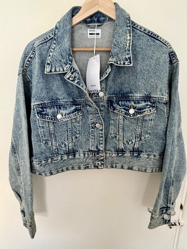 Bnwt bershka cropped double - bnwt,