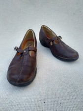CLARKS STRUCTURED WOMENS Sz UK 6  BROWN LEATHER WEDGE BUCKLE COMFORT  SHOES