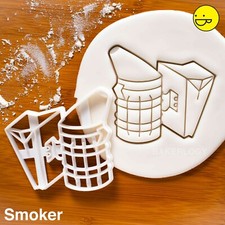 Bee smoker cookie - smoker, cutter