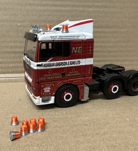 Scale silver orange - 1/50,