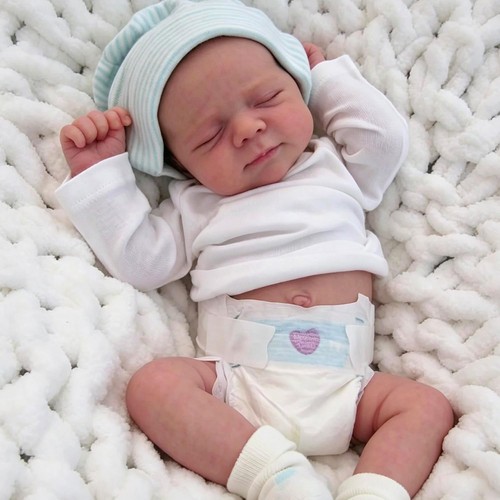 Realistic reborn baby doll boy - baby,
