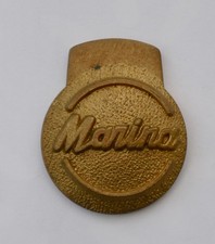 1970s BRASS KEYRING FOB BADGE FOR A MORRIS MARINA, BY MANHATTAN WINDSOR