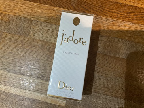 Dior adore eau - j'adore,