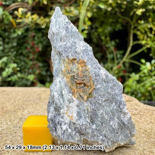 Talc kennack cove lizard - talc,