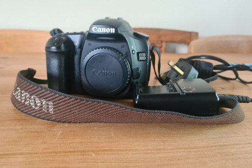 Canon eos 30d mp digital - eos, 8.2