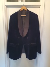 PLUSH BLUE  VELVET SMOKING / DINNER JACKET 46 L UNWORN AND SPECTACULAR