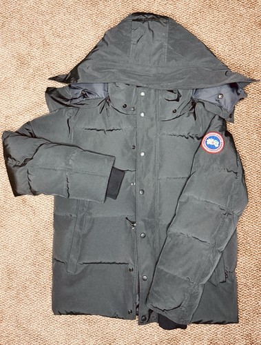 Canada goose jacket large - canada,