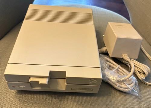 Vintage commodore c64 - vintage,