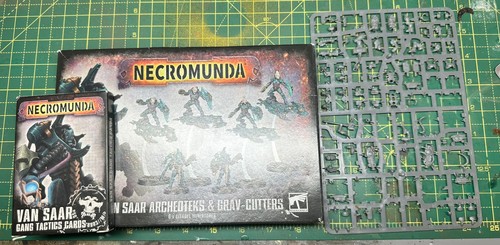 Necromunda van saar archeoteks - necromunda,