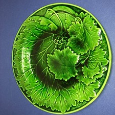 ANTIQUE  MAJOLICA VINE LEAF