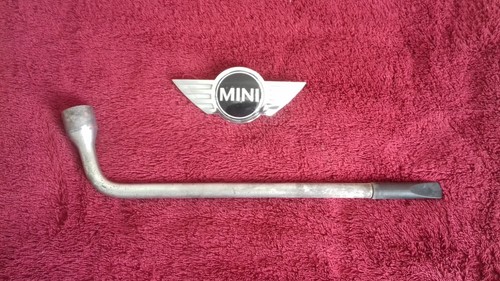 Bmw mini tool - bmw, wheel